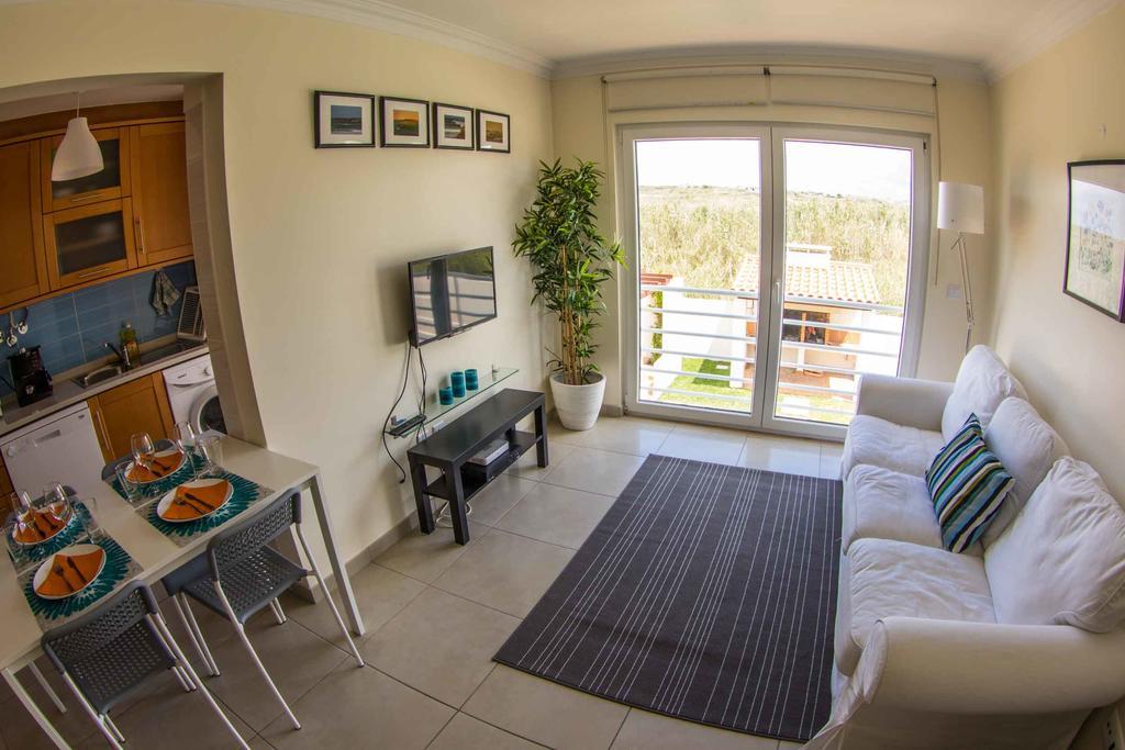 Apartments Baleal: Close To The Sea + Pool Extérieur photo